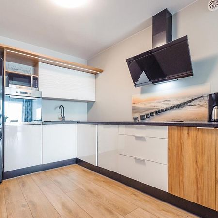 Apartament Zlota Perla Z Parkingiem 16 E Perlowa Przystan - Holiday City Kołobrzeg Exteriör bild