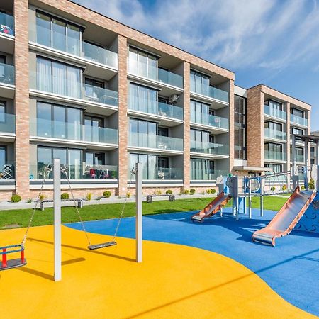 Apartament Zlota Perla Z Parkingiem 16 E Perlowa Przystan - Holiday City Kołobrzeg Exteriör bild